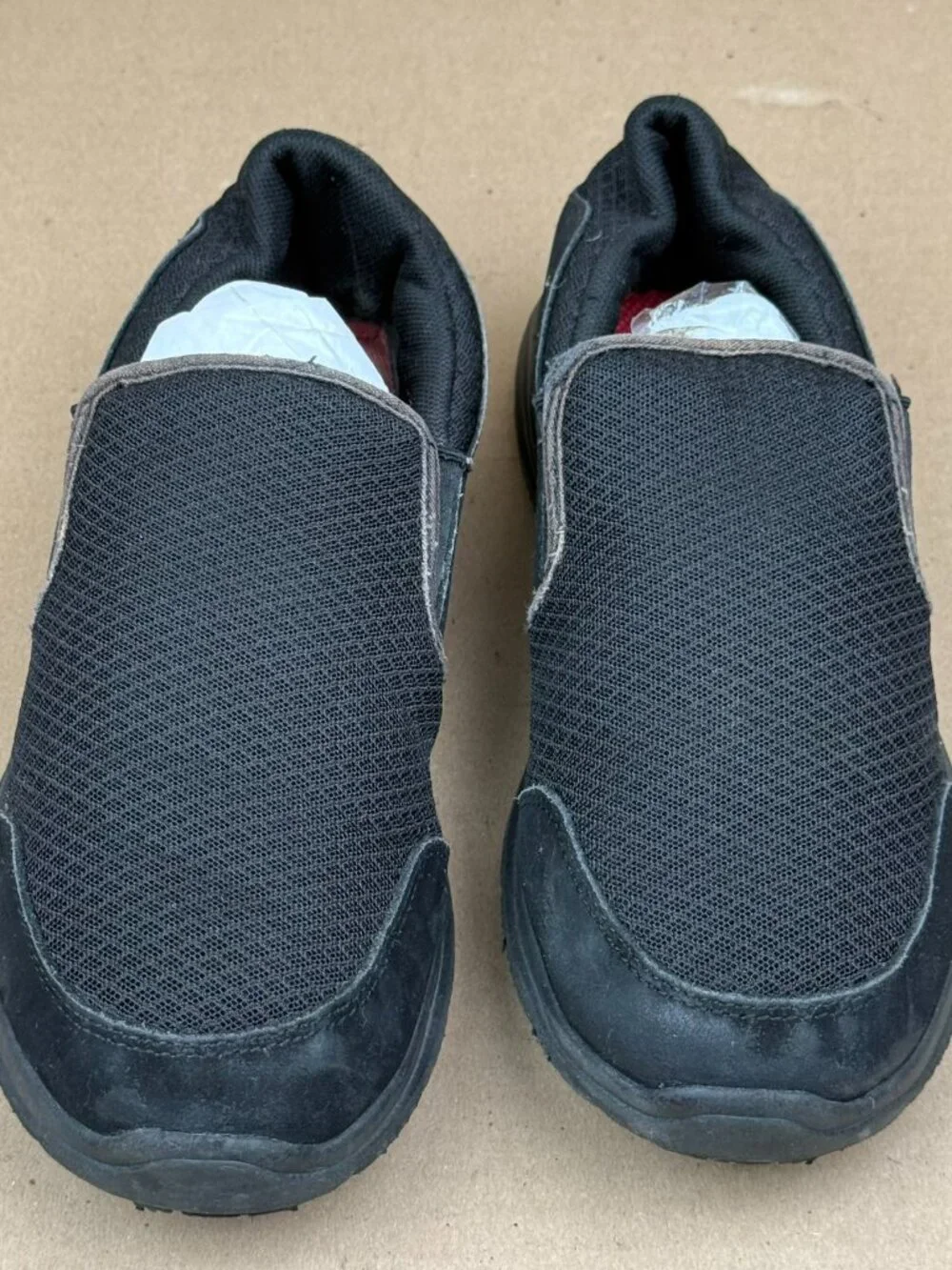 Men's Skechers Slip-On Work Shoes Black Slip Resistant Size 7.5 Needs Cleaning
